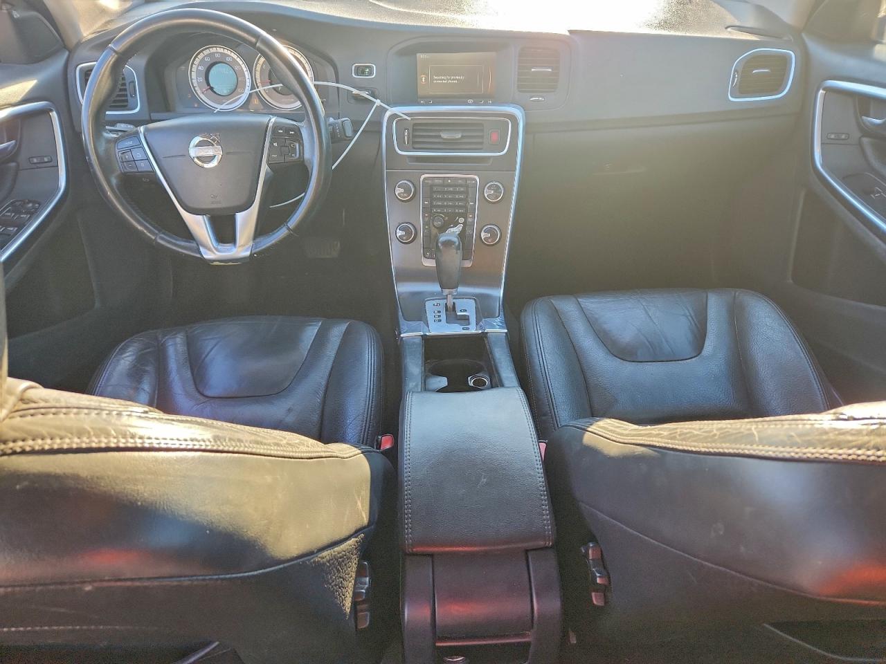 Volvo S60 T6 Image 6