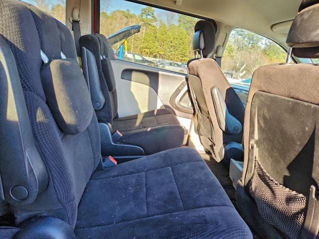 Dodge Caravan Sxt Image 12