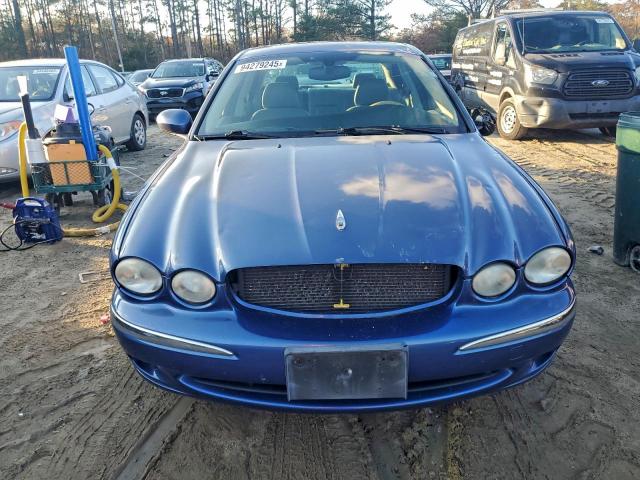 Jaguar X-Type 3.0 Image 7