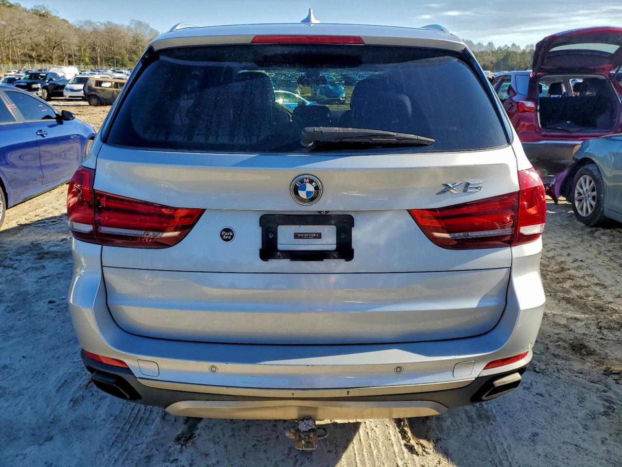 BMW X Series Xdrive50i Image 11