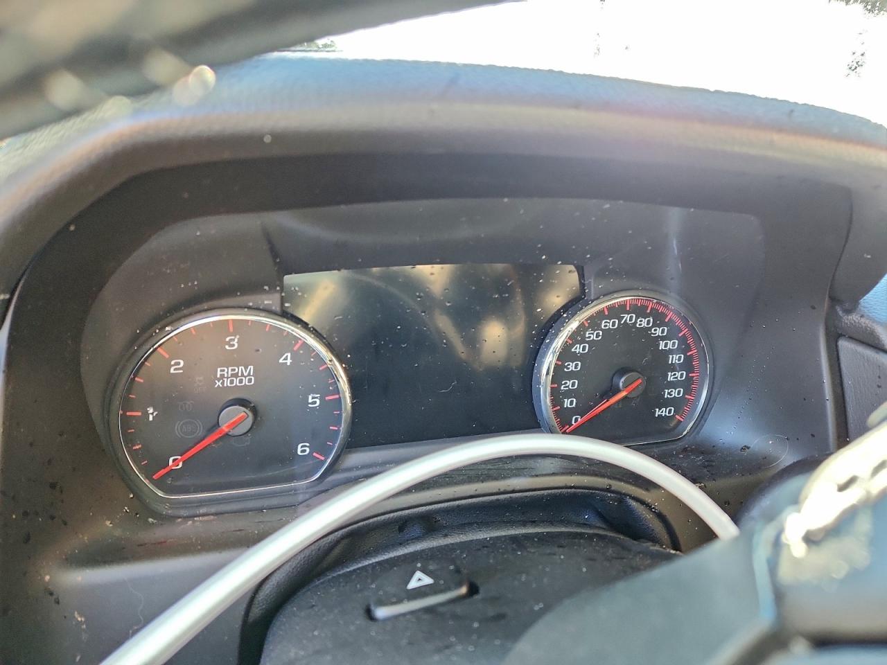 GMC Yukon Denali Image 7