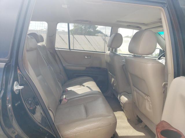 Toyota Highlander Sport Image 8