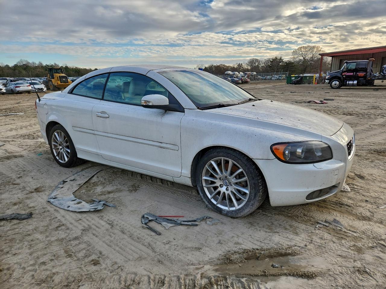 Volvo C70 T5 Image 7