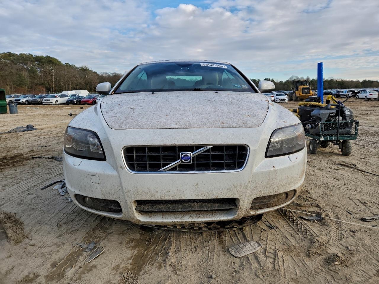 Volvo C70 T5 Image 5