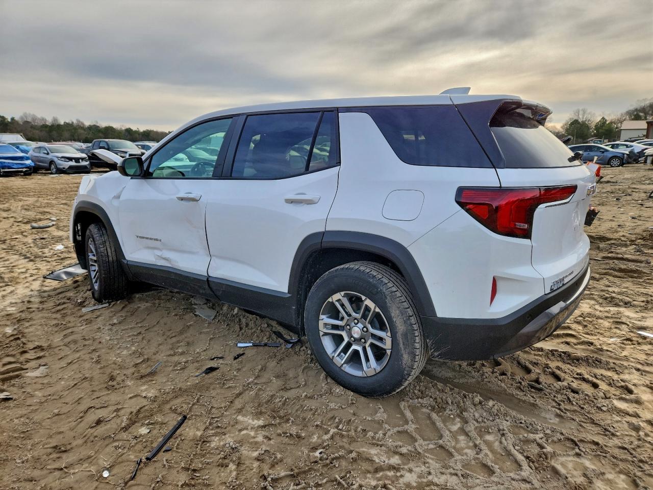 GMC Terrain El Elevation Image 8