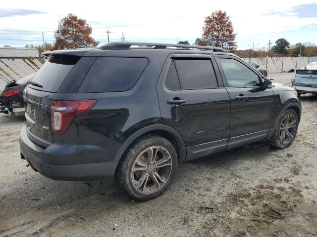 Ford Explorer Sport Image 3