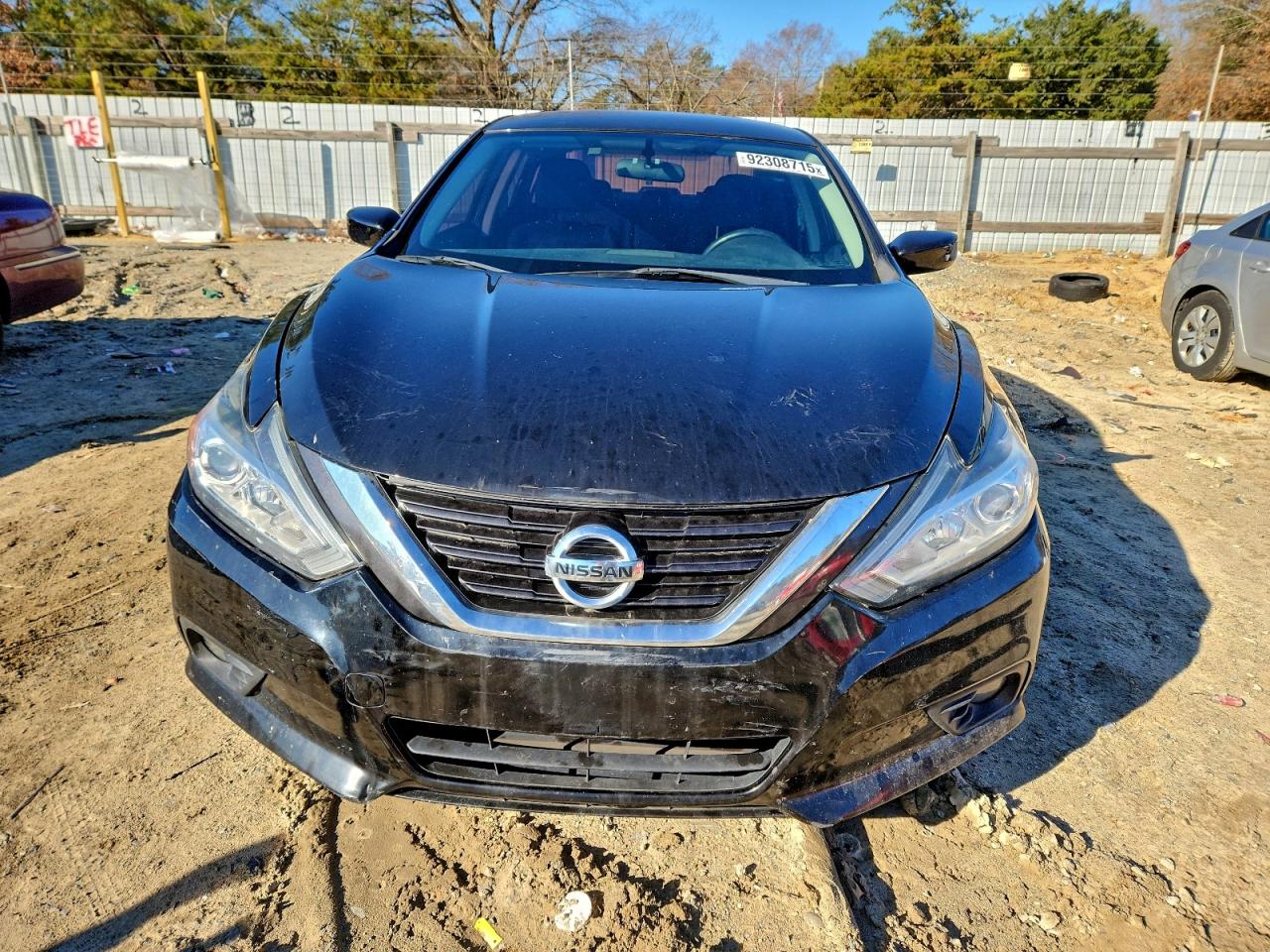 Nissan Altima 2.5 Image 8