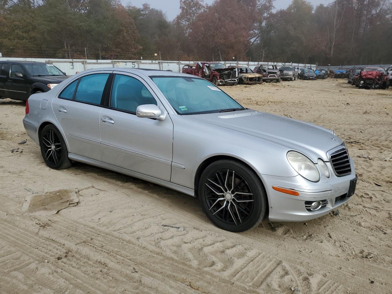 Mercedes-Benz E-Class 350 4matic Image 12