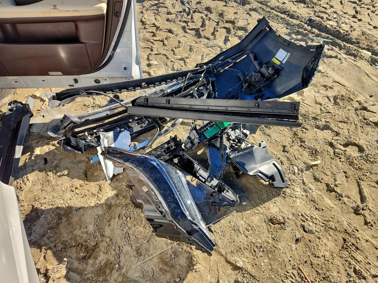 Lexus RX 350 Base Image 8