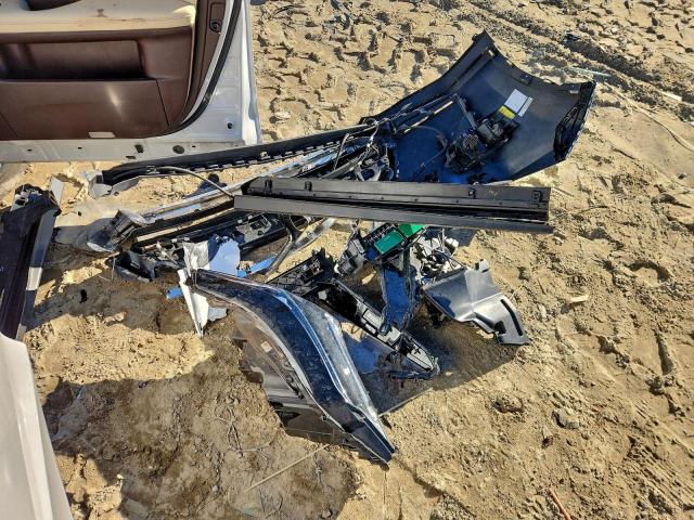 Lexus RX 350 Base Image 8