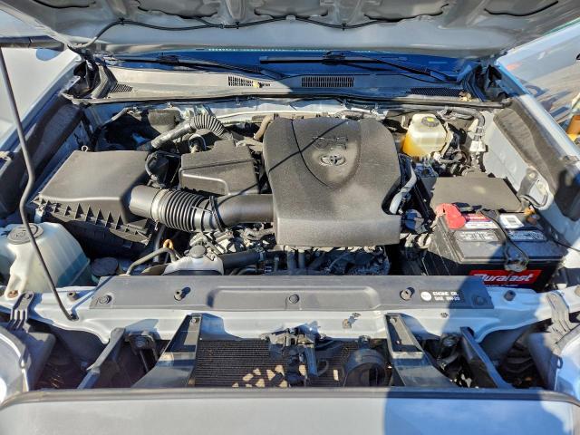 Toyota Tacoma Double Cab Image 9