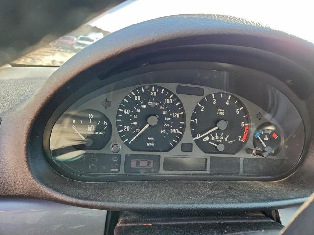 BMW 3 Series I Image 11