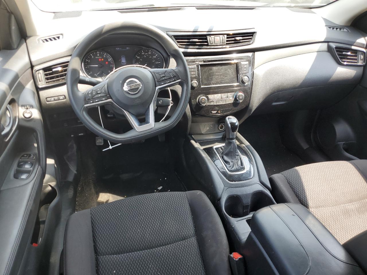 Nissan Rogue S Image 10