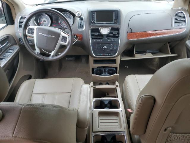 Chrysler Minivan Touring Image 12