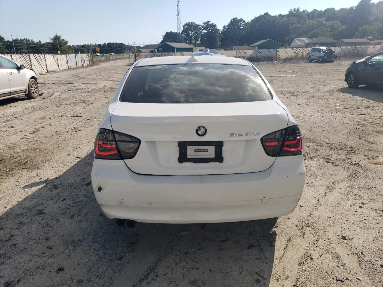 BMW 3 Series Xi Image 4