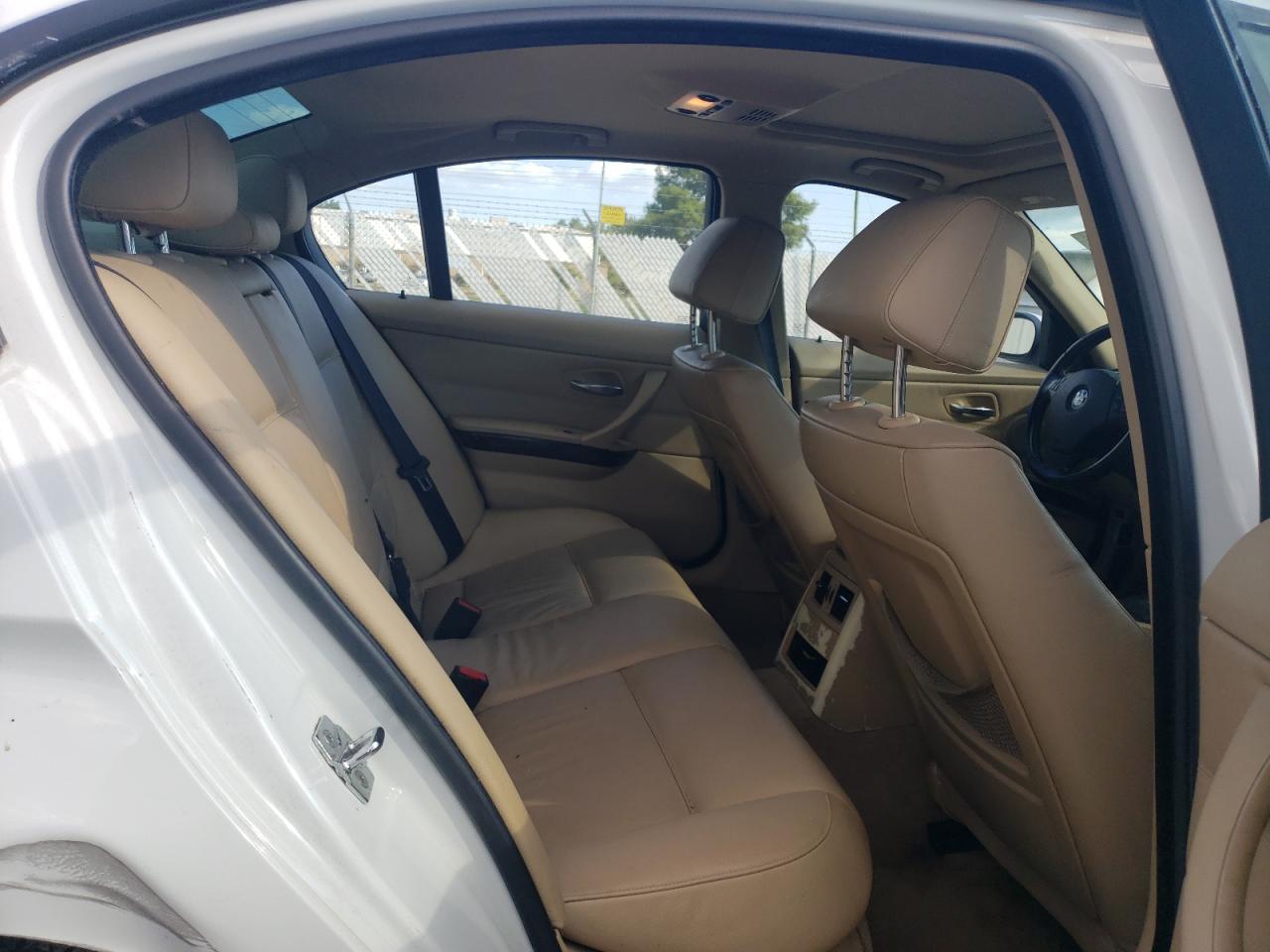 BMW 3 Series Xi Image 3