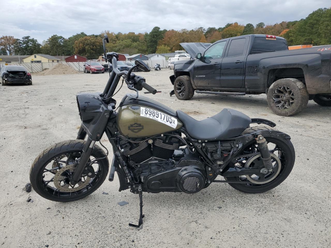 Harley-Davidson Fl Image 3