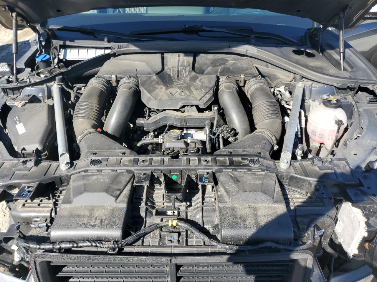 Genesis Gv70 Base Base Image 7