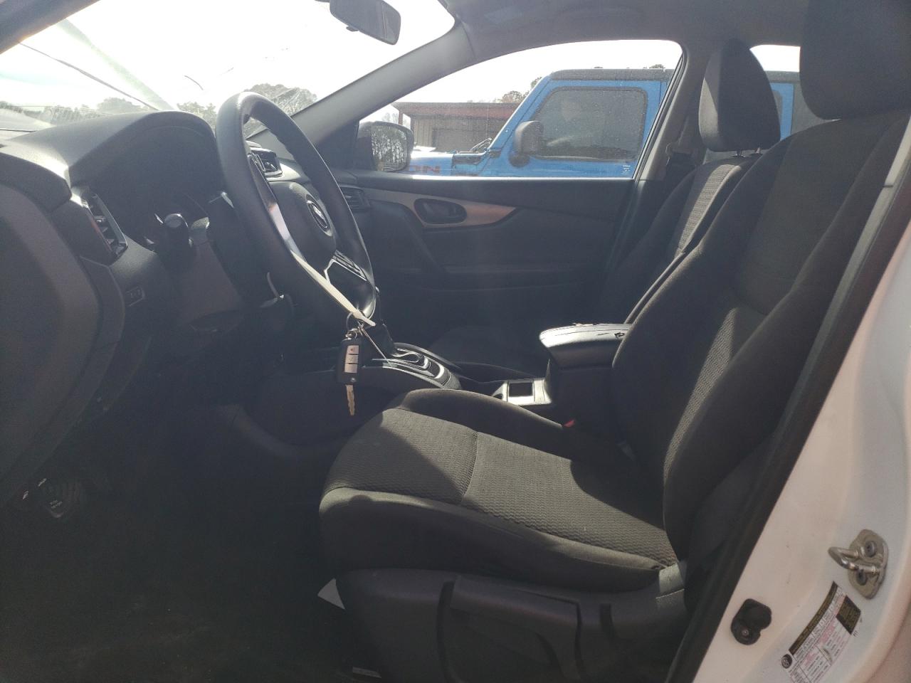 Nissan Rogue S Image 7