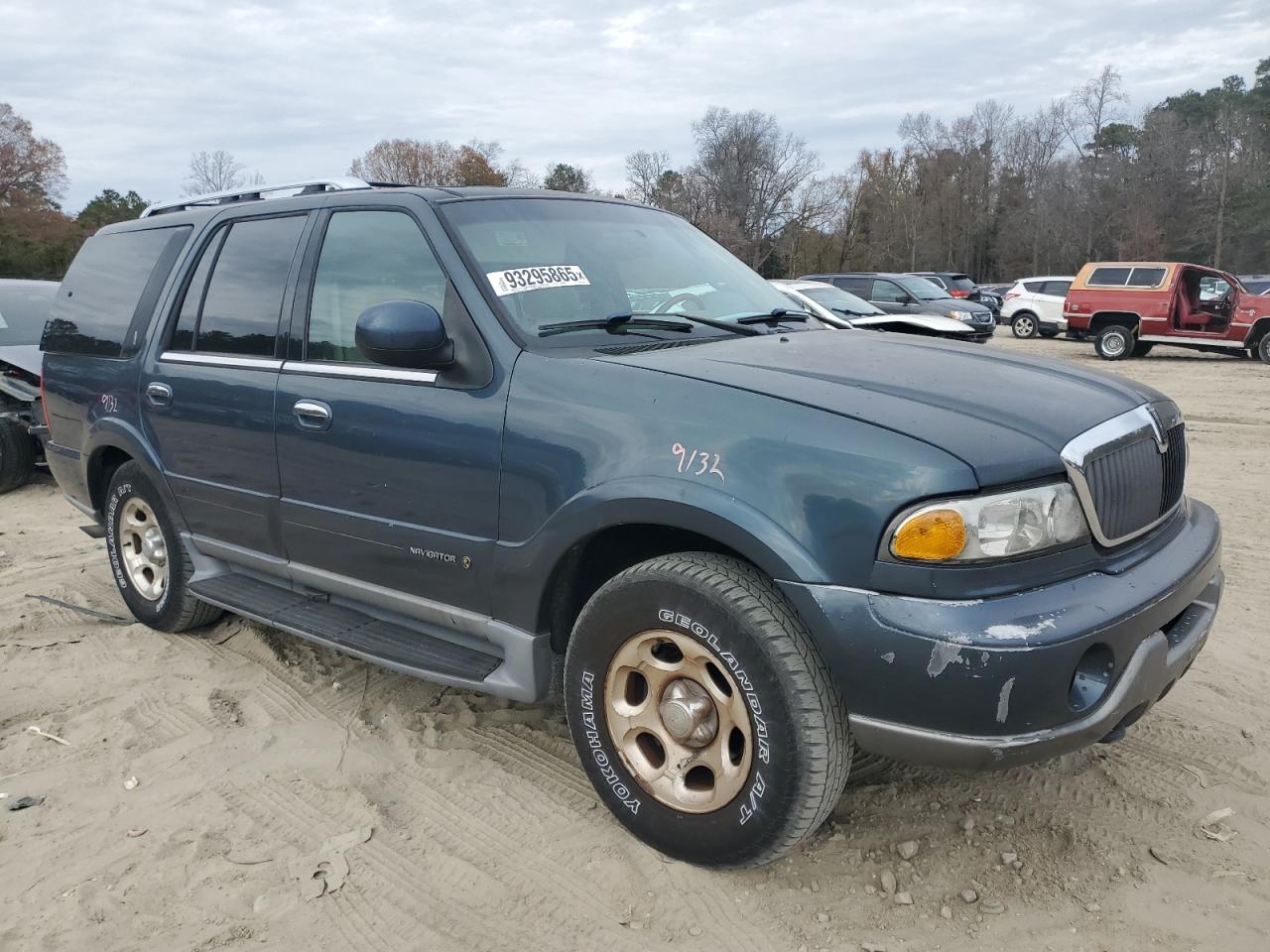 Lincoln Navigator Image 13