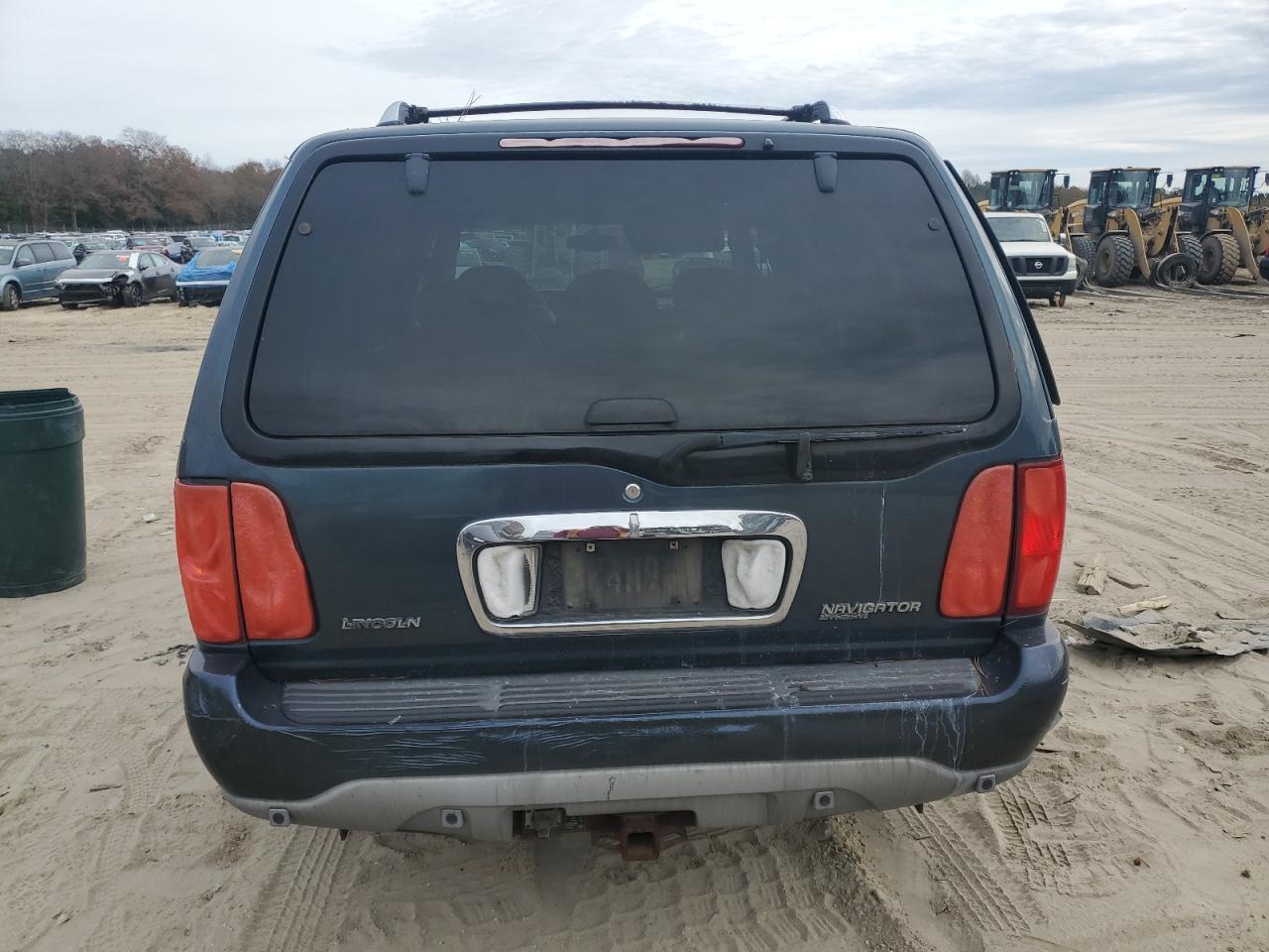 Lincoln Navigator Image 5