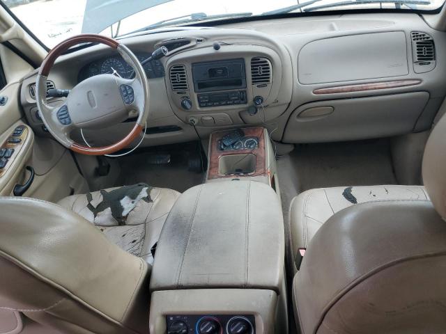 Lincoln Navigator Image 7