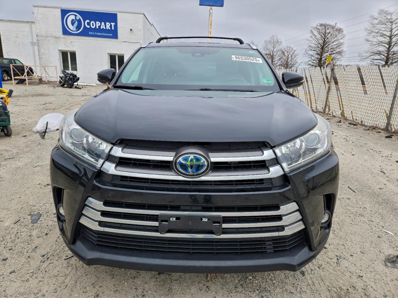 Toyota Highlander Hybrid Limited Image 4