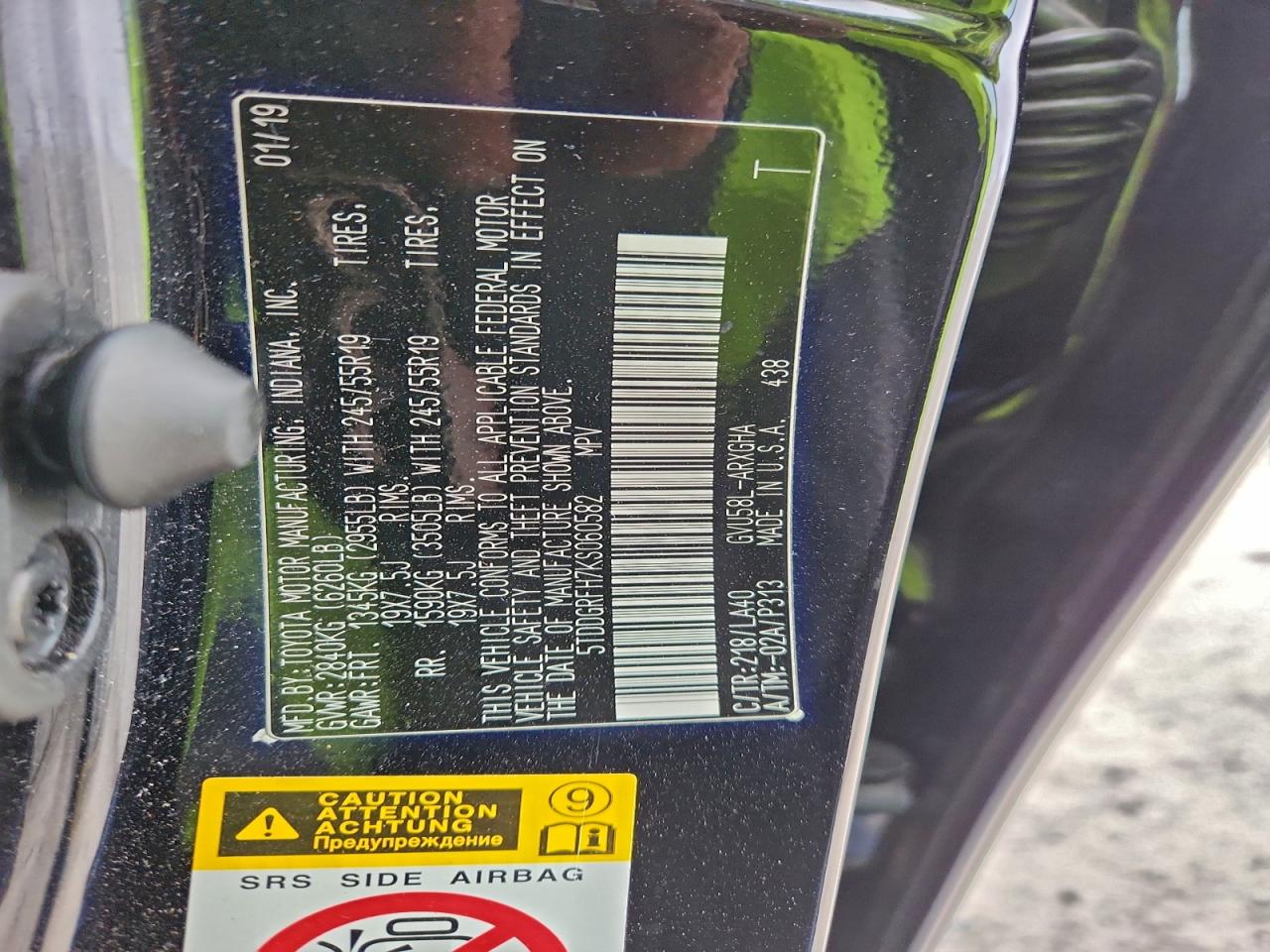 Toyota Highlander Hybrid Limited Image 13