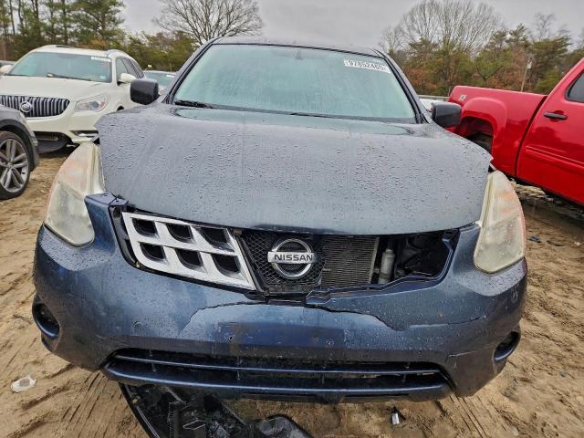 Nissan Rogue S Image 2