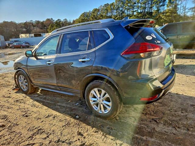 Nissan Rogue S Image 13