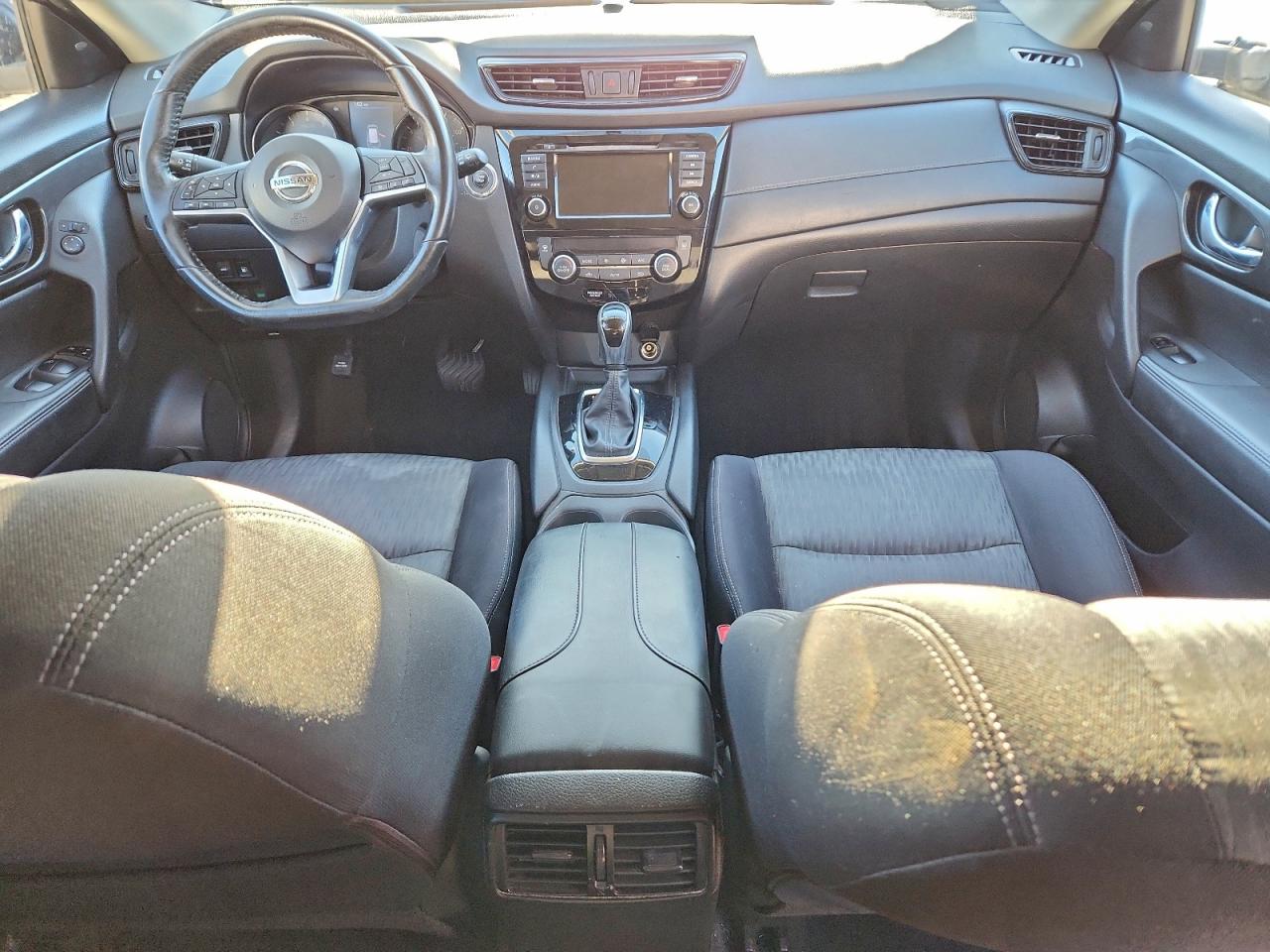 Nissan Rogue S Image 9