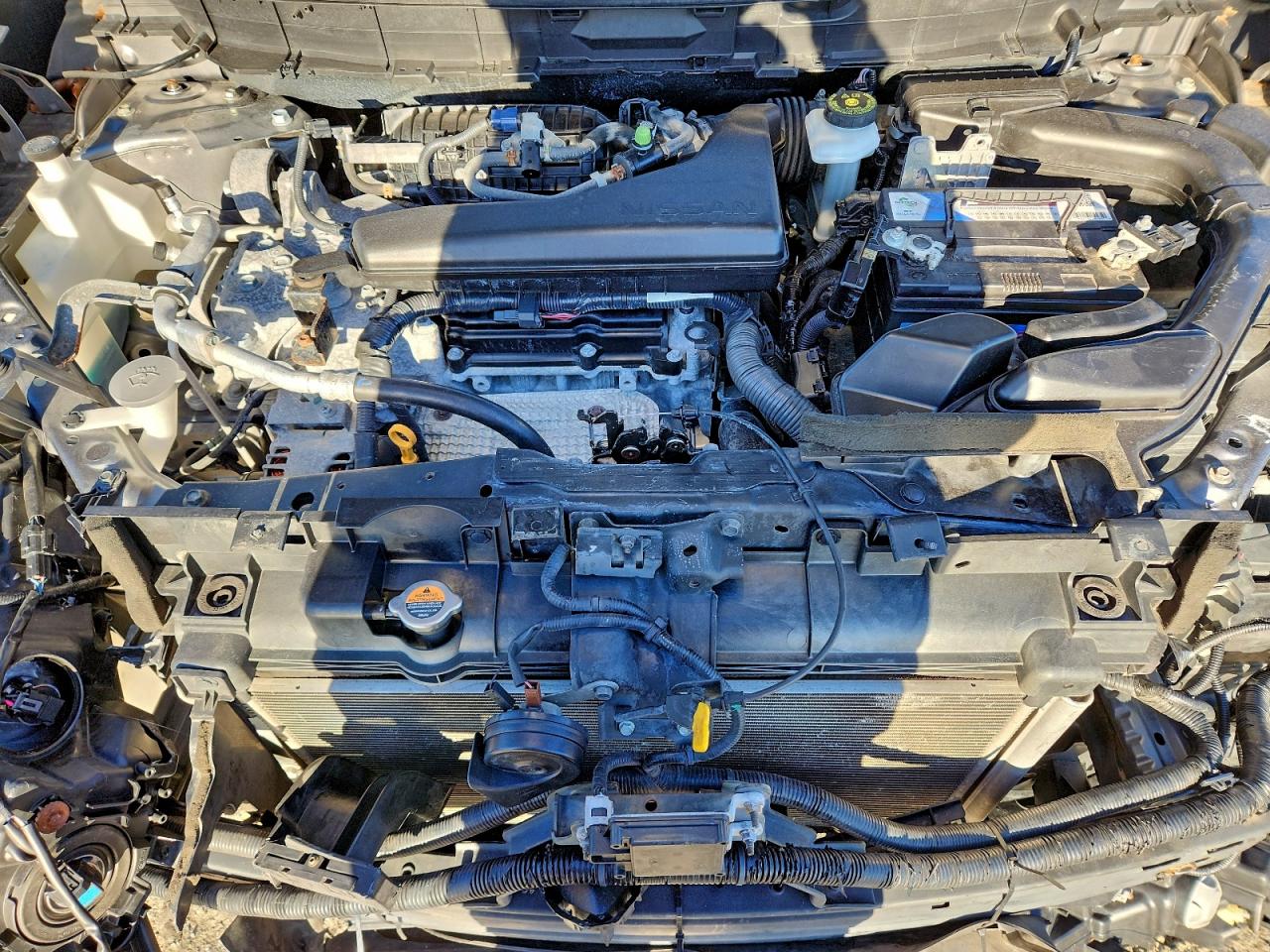 Nissan Rogue S Image 5