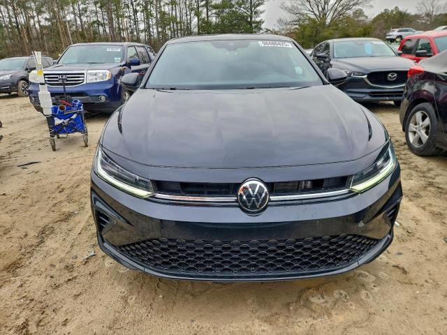 Volkswagen Jetta Sport Image 11