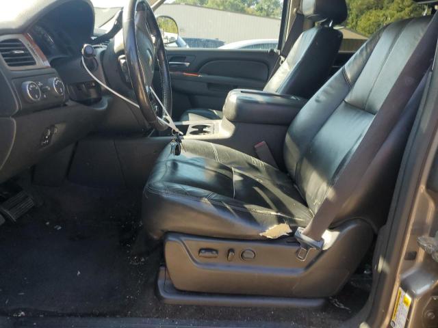 Chevrolet Suburban K1500 Lt Image 9