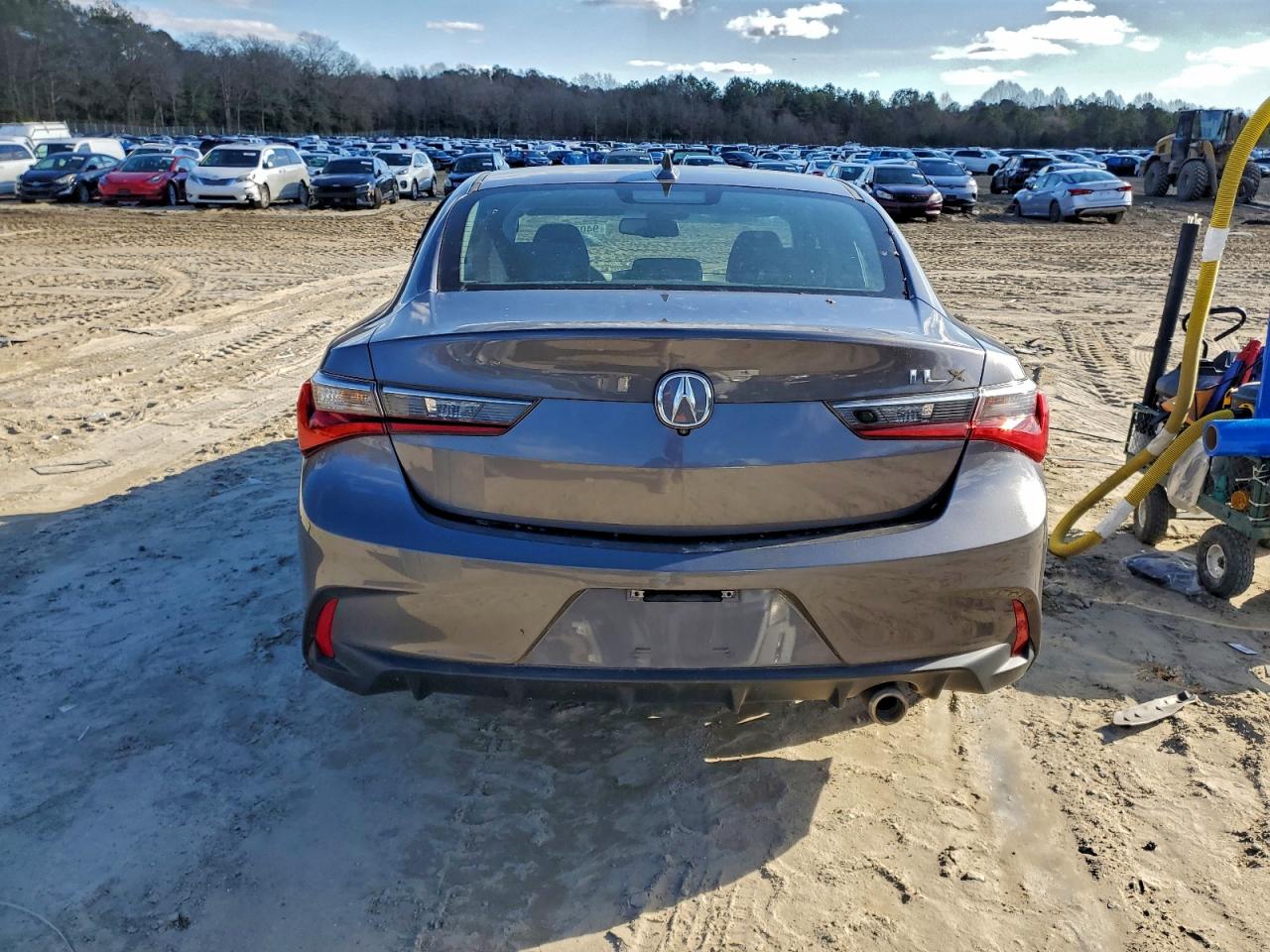 Acura ILX Premium Image 3