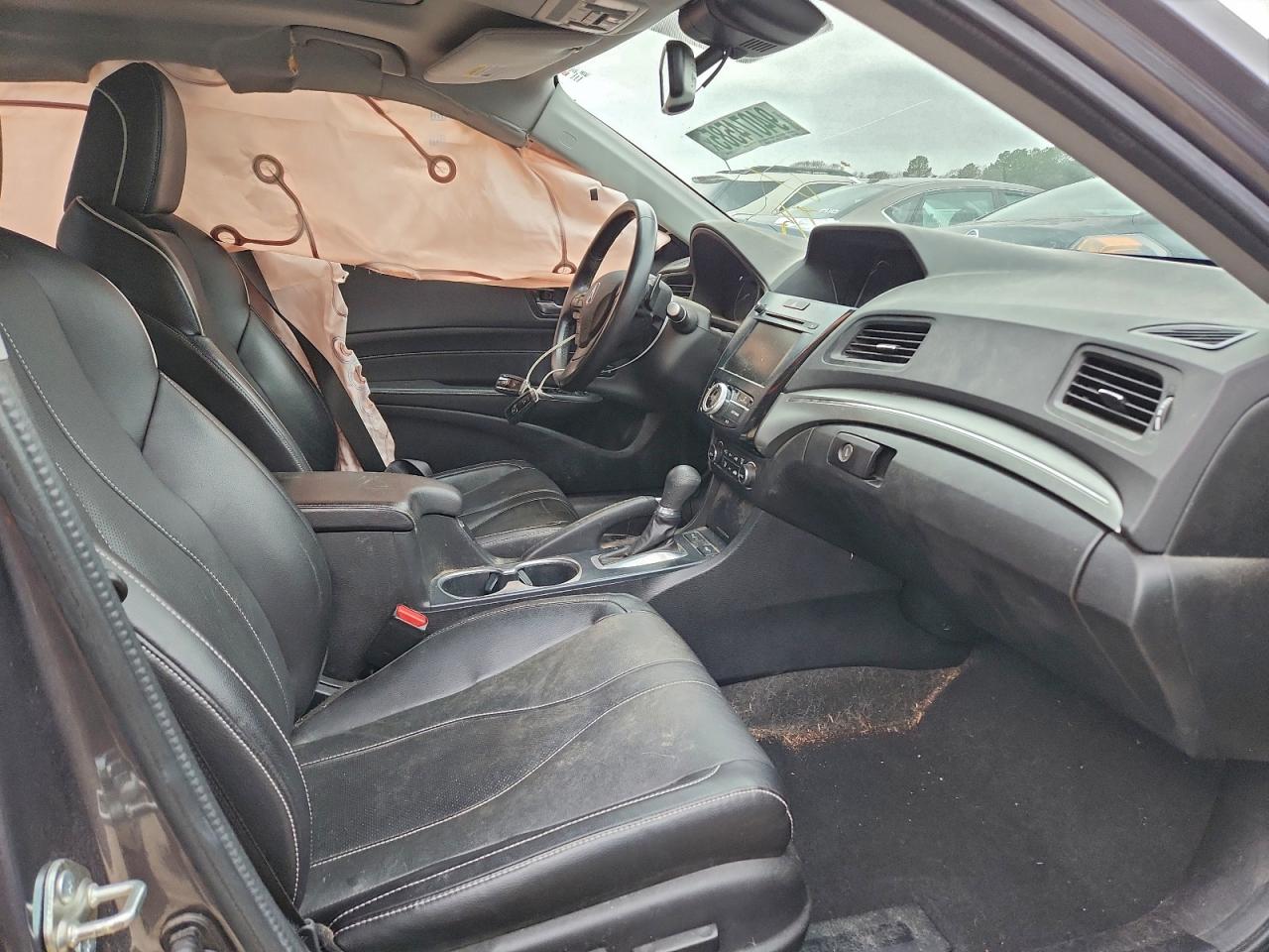 Acura ILX Premium Image 2