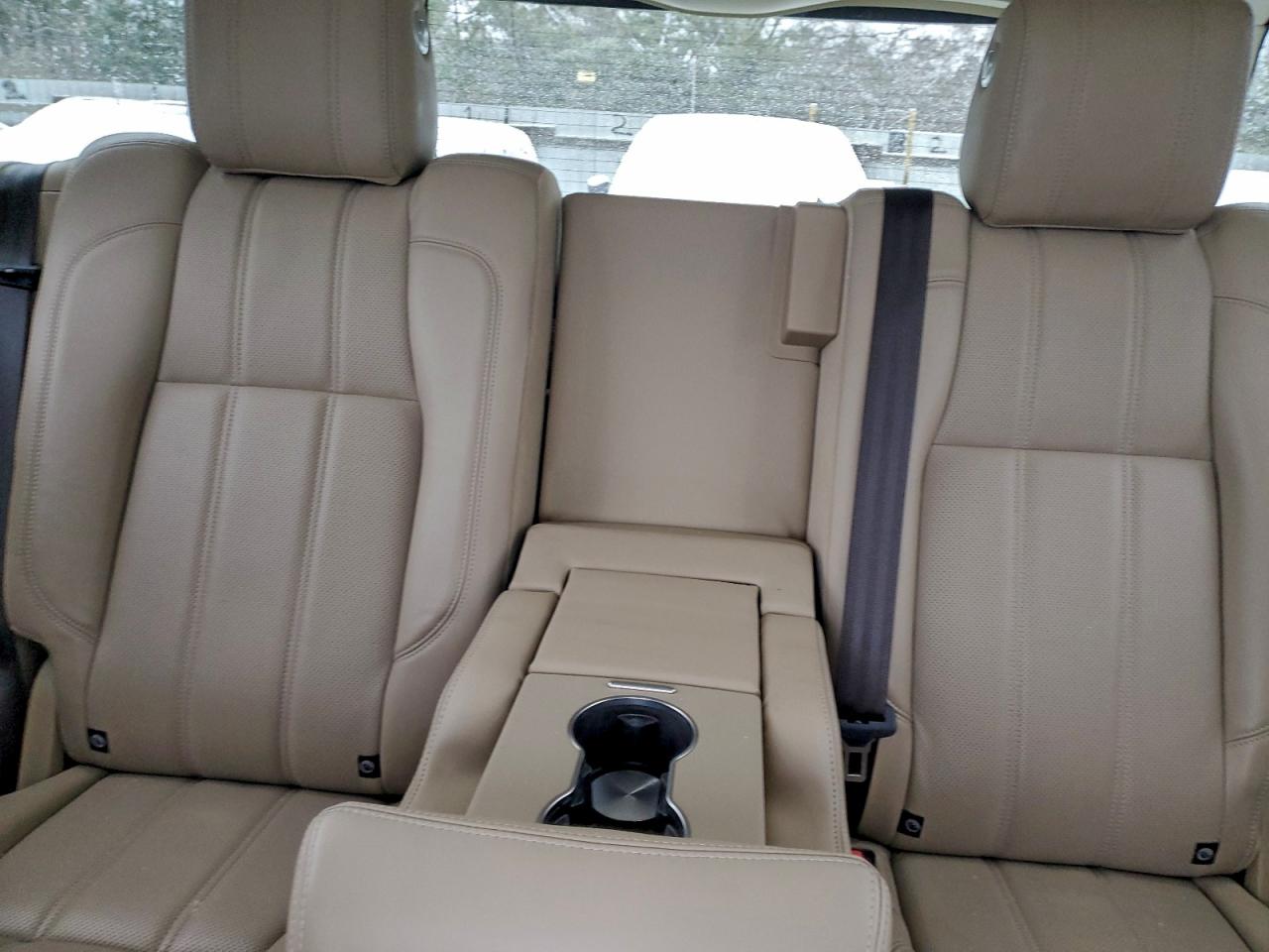 Land Rover Range Rover Hse Image 9