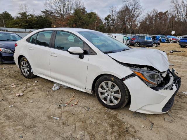 Toyota Corolla Le Image 4