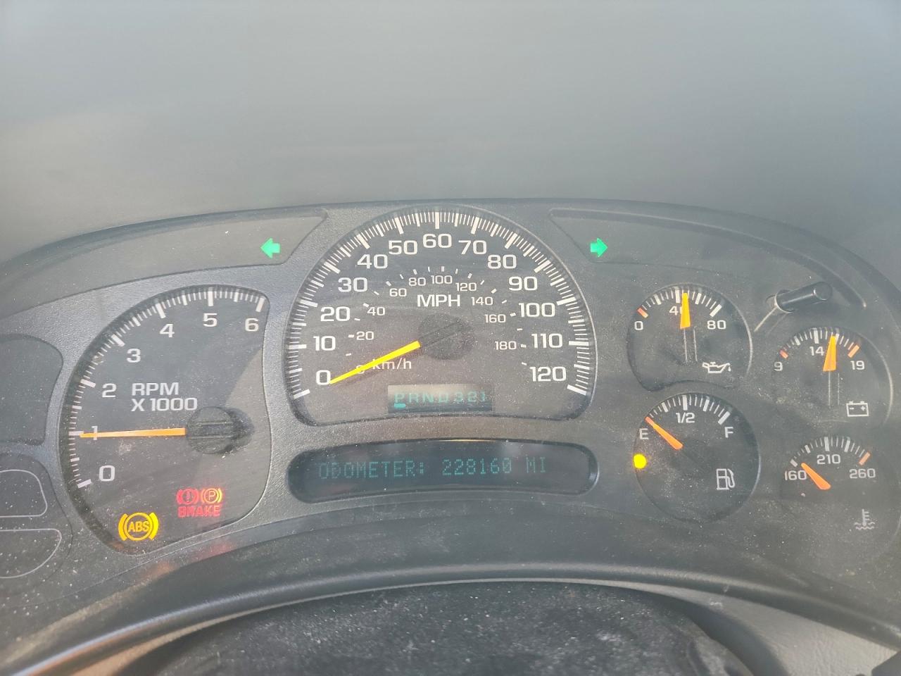 Chevrolet Silverado K1500 Image 6