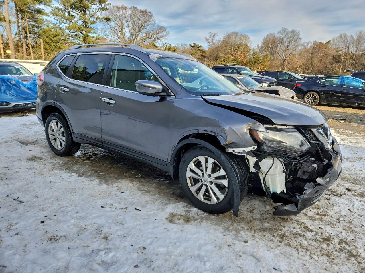 Nissan Rogue S Image 6