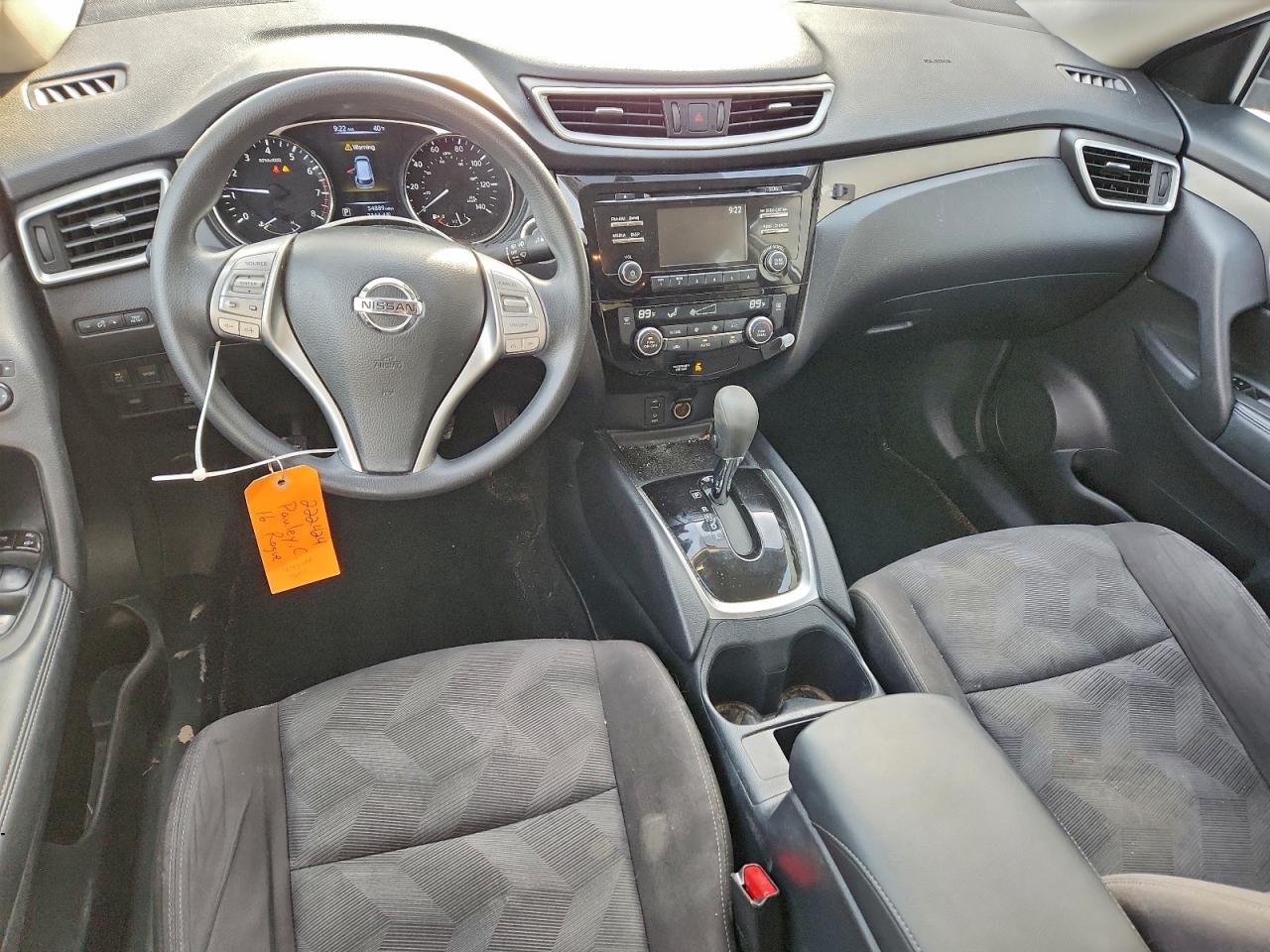 Nissan Rogue S Image 7