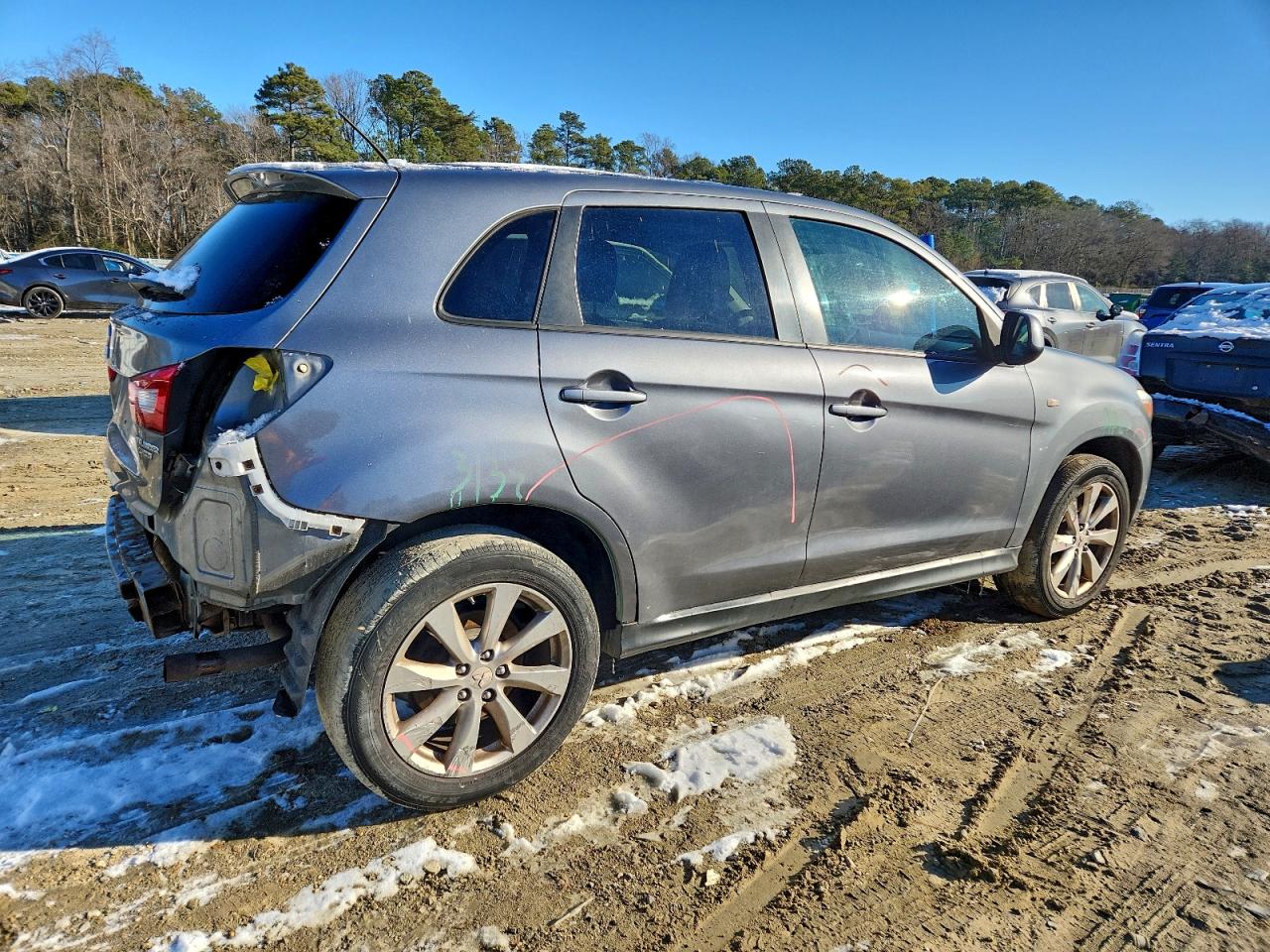 Mitsubishi Outlander Es Image 5