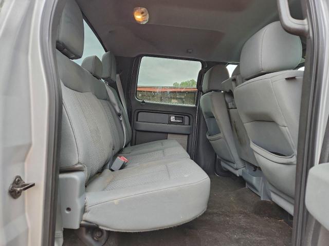 Ford F-150 Supercrew Image 6