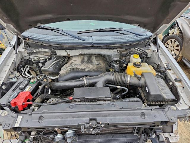 Ford F-150 Supercrew Image 12