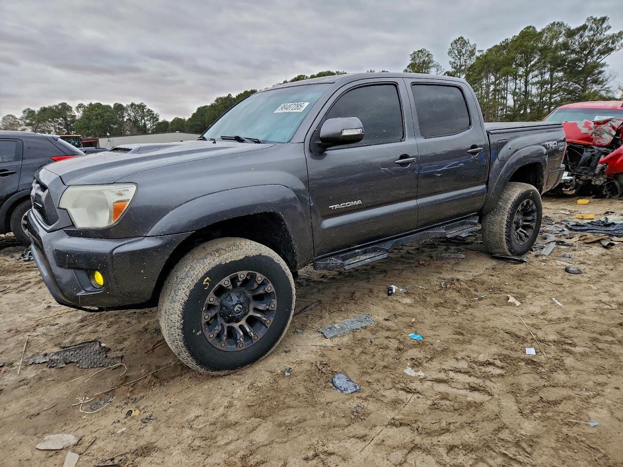 Toyota Tacoma Double Cab Image 1
