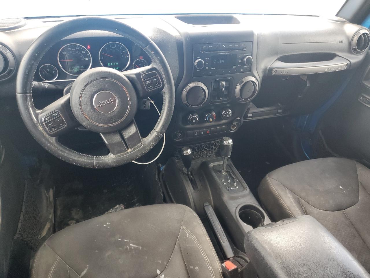 Jeep Wrangler Sport Image 12