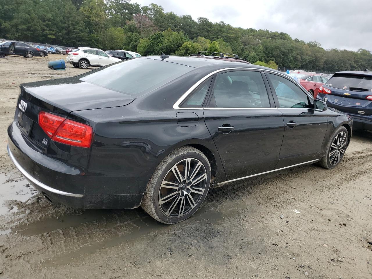 Audi A8 L Quattro Image 2