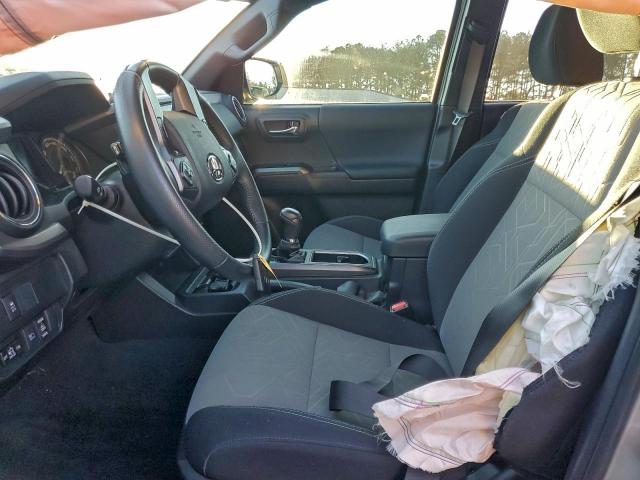 Toyota Tacoma Double Cab Image 10