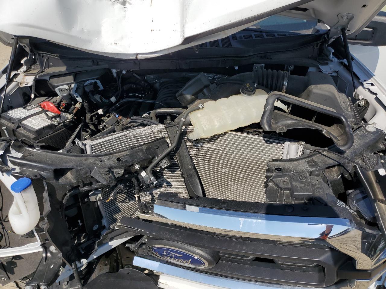 Ford F-150 Supercrew Image 7