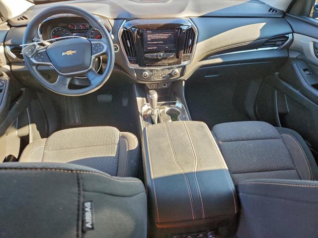 Chevrolet Traverse Ls Image 2